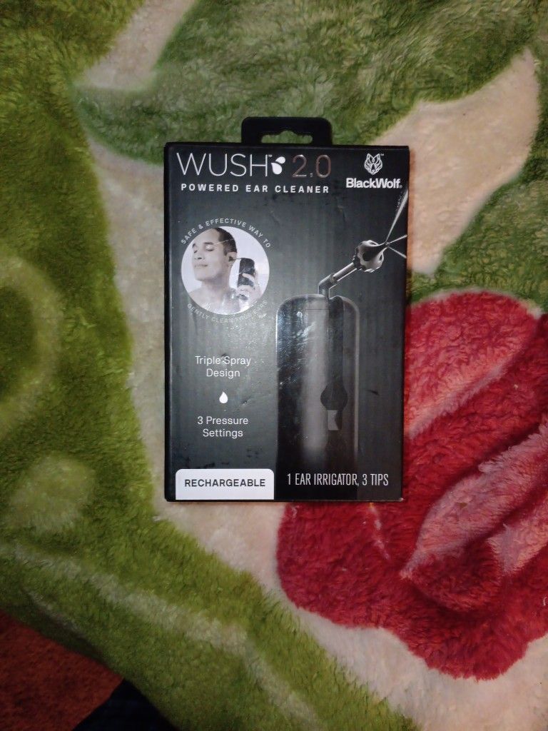 WUSH 2.0 Powered ear cleaner