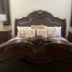 Meticulous King Bedroom Set