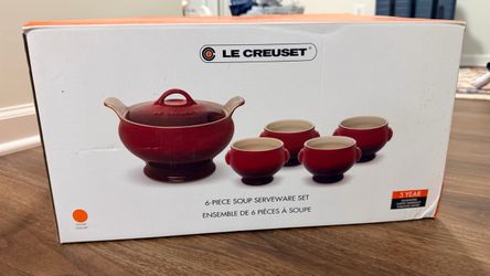 le creuset 6-piece soup serveware set in flame - brand new in box