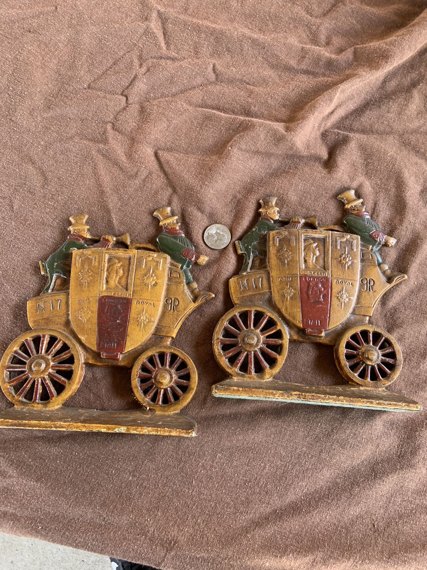 VINTAGE NUYDEA CAST IRON Bookends