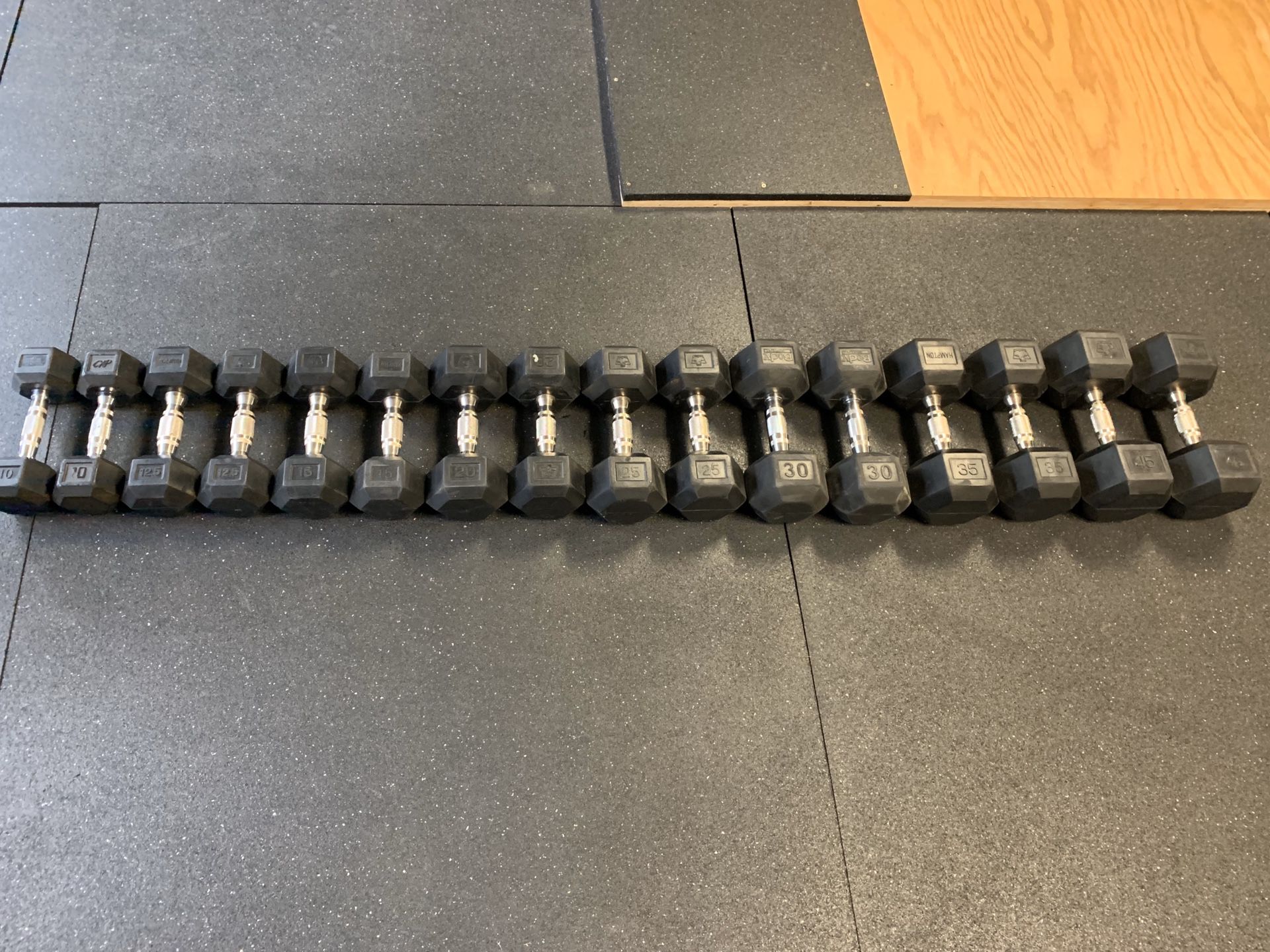 10-45lbs Rubber Hex Dumbbells (385lbs total)