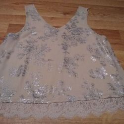 Women's Tank Top Size Small Jolt Flower Decor NEW!