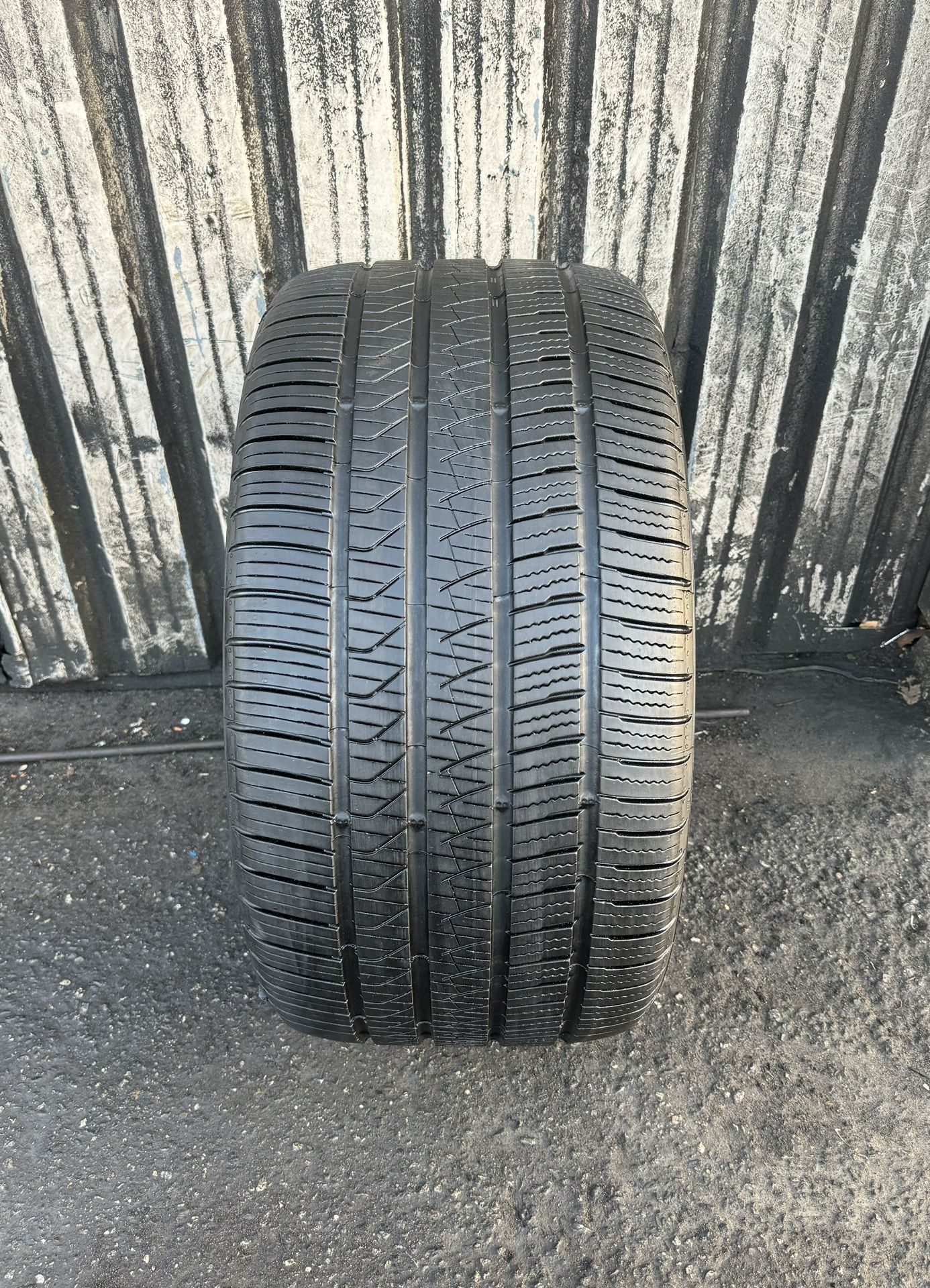 305/35/20 305/35ZR20 Pirelli P-Zero AllSeason