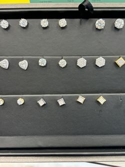 Moissanite Earrings/studs