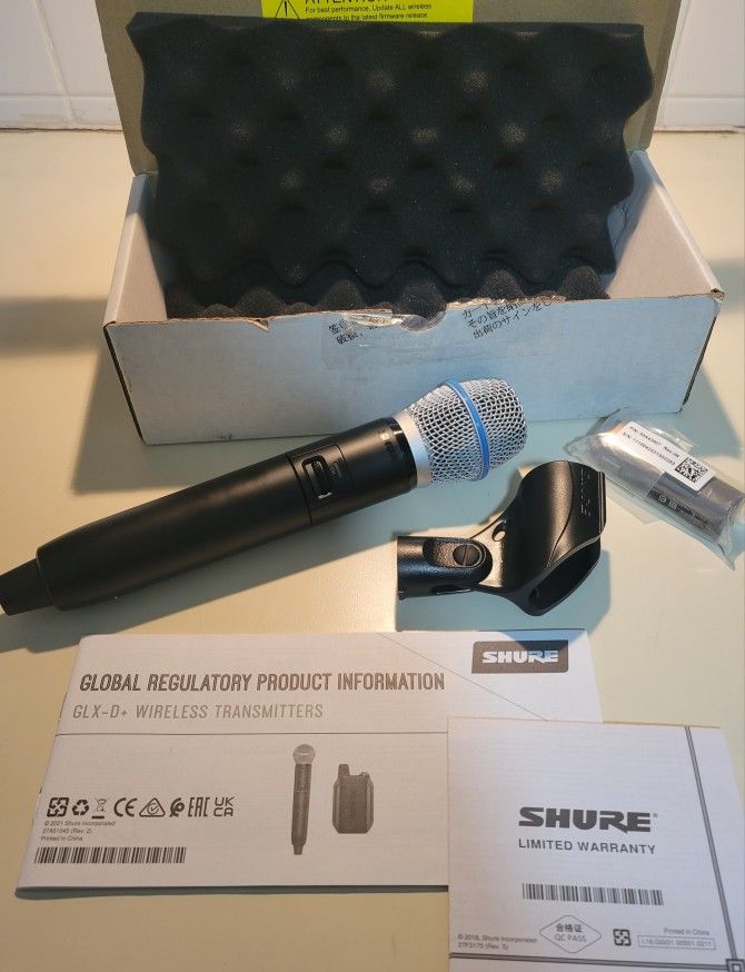 Shure GLXD2+ Z3 Digital Wireless Handheld Mic Microphone W/ BATTERY NEW