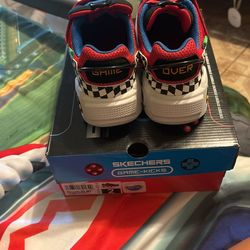 Skechers Game-kicks Size 2