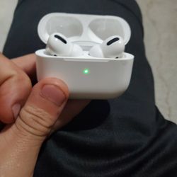 Air Pod Pros 140$