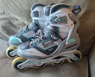 ⭐Like-New Roller Derby Skates (Size 7) – Save 50% Off Retail!⭐