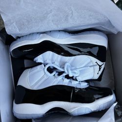 Jordan 11 Concord Size 9.5