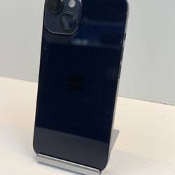 Apple iPhone 14 128gb. ( Fully Unlocked )