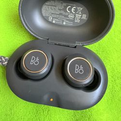 Bang & Olufsen Beoplay E8 In-Ear Wireless Earphones