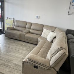 Alejandra Recline In Living Room $1499