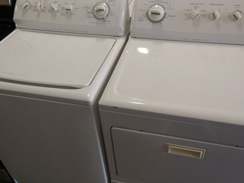Full Capacity Washer And Dryer Set