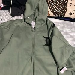 Unisex Brand New Disneyland Sage XXL Zipper Sweatshirt! 