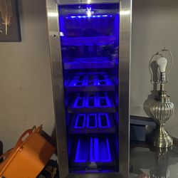 !!!!!18 BOTTLE STAINLESS STEELWINE COOLER!!!!!