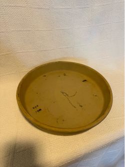 The Pampered Chef Family Heritage Collection 11-Inch Round Stoneware Baking Stone