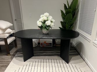 Oval Dining Table