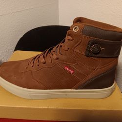 Levi's Brown Hightop Sneakers
