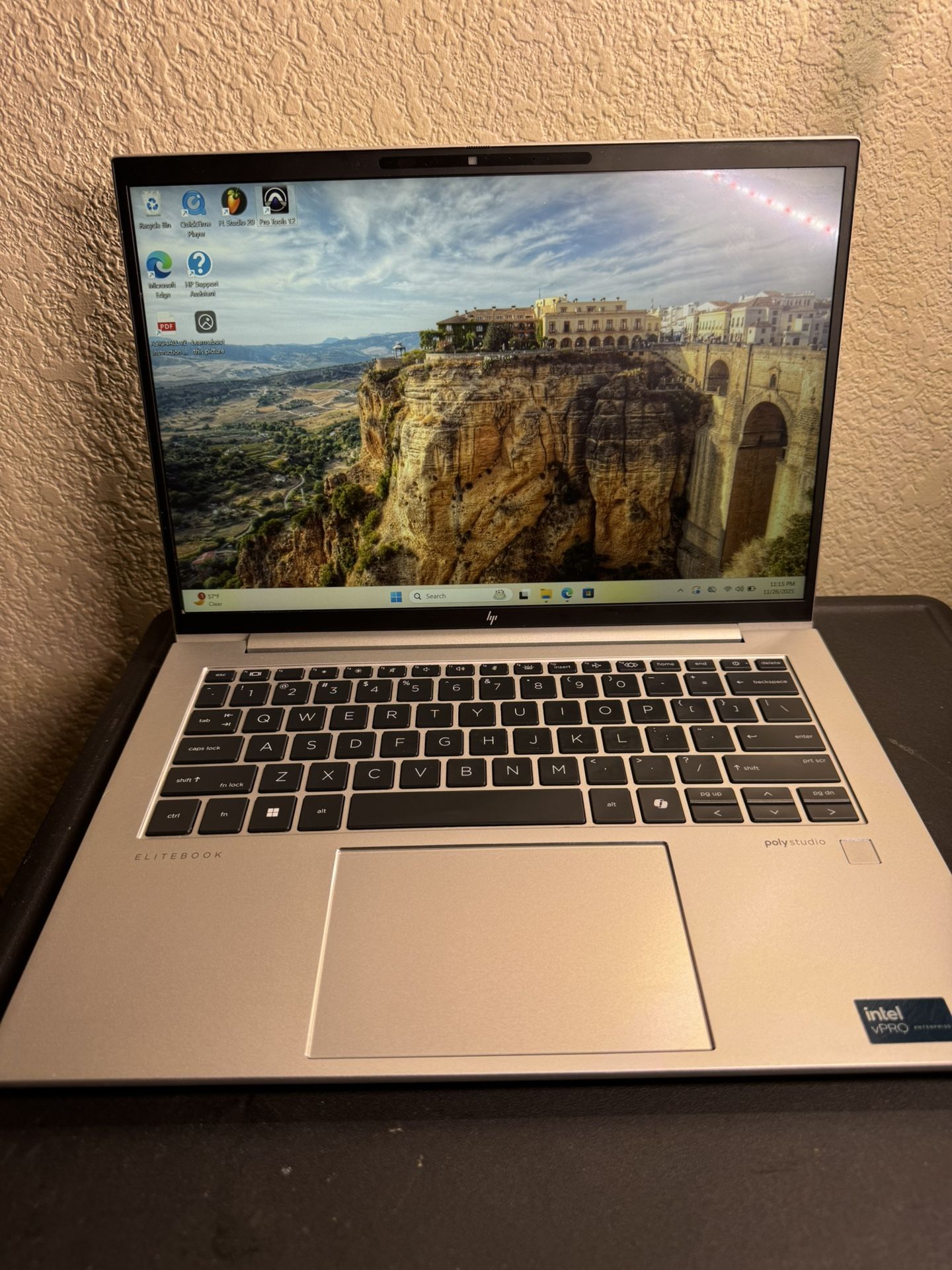 HP Elite Book 840