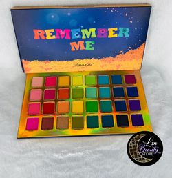 Remember me eyeshadow palette / paletas disponibles de maquillaje