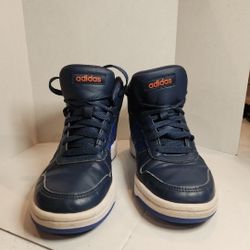 adidas Young Boys Hoops Size 3.5