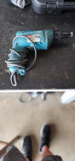 Makita 6821 Electric Drywall Screwdriver