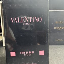 Valentino Born In Roma Intense 