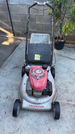 Honda lawn mower new wells hrr2169 self propeler nedds ajust on carburator ,tires and bag