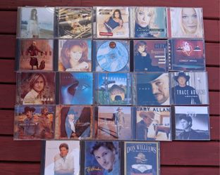 23 Country Music Albums 90s Early 00s Reba Toby Keith Urban Garth Brooks Dixie Chick's Alison Krauss