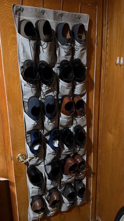 12 pares de zapato de vestir