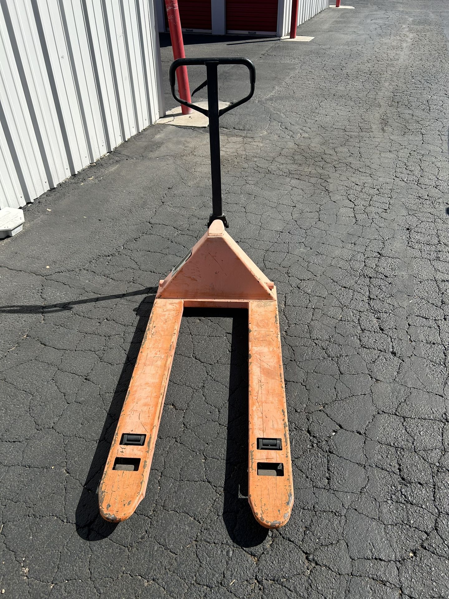 Pallet Jack. $200 OBO.