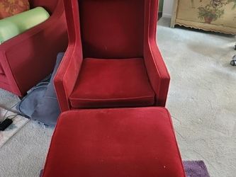 BRIGHTON NEW YORK WINGED BACK CHAIR