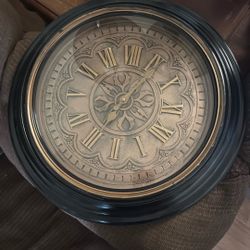 Free Wall Clock Decor