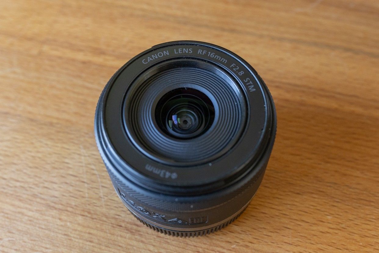 Canon RF 16mm f2.8 STM Wide Angle Lens