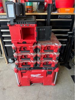 Milwaukee pack out boxes great condition