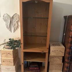 Lighted Bookcase With glass shelves 