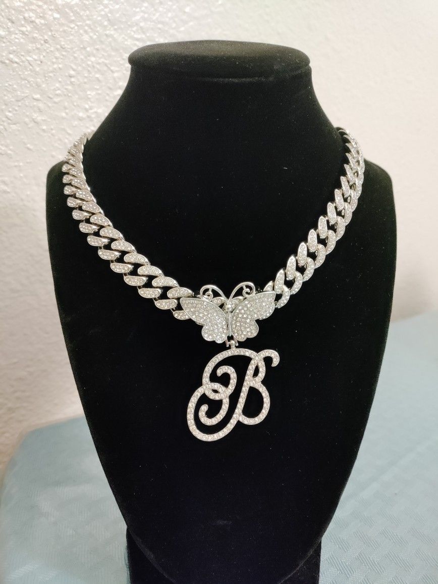 Letter Butterfly Necklace B-C-E-M-N