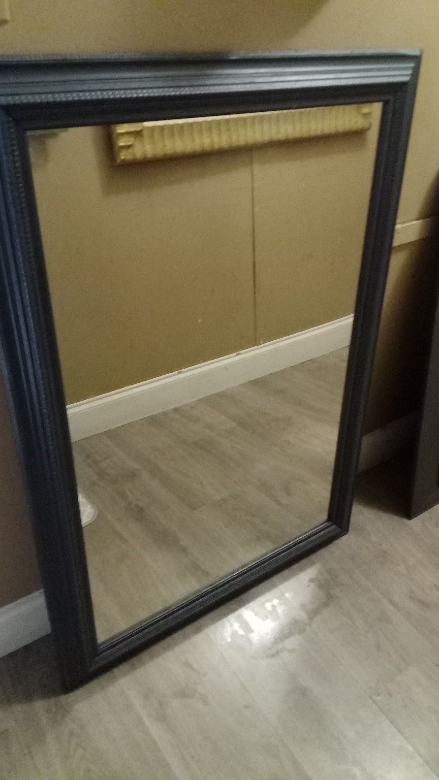 40x29 Turner Wall Decour