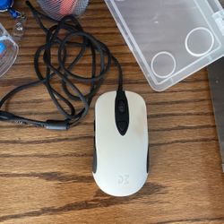 DM1 FPS Noir Gaming Mouse