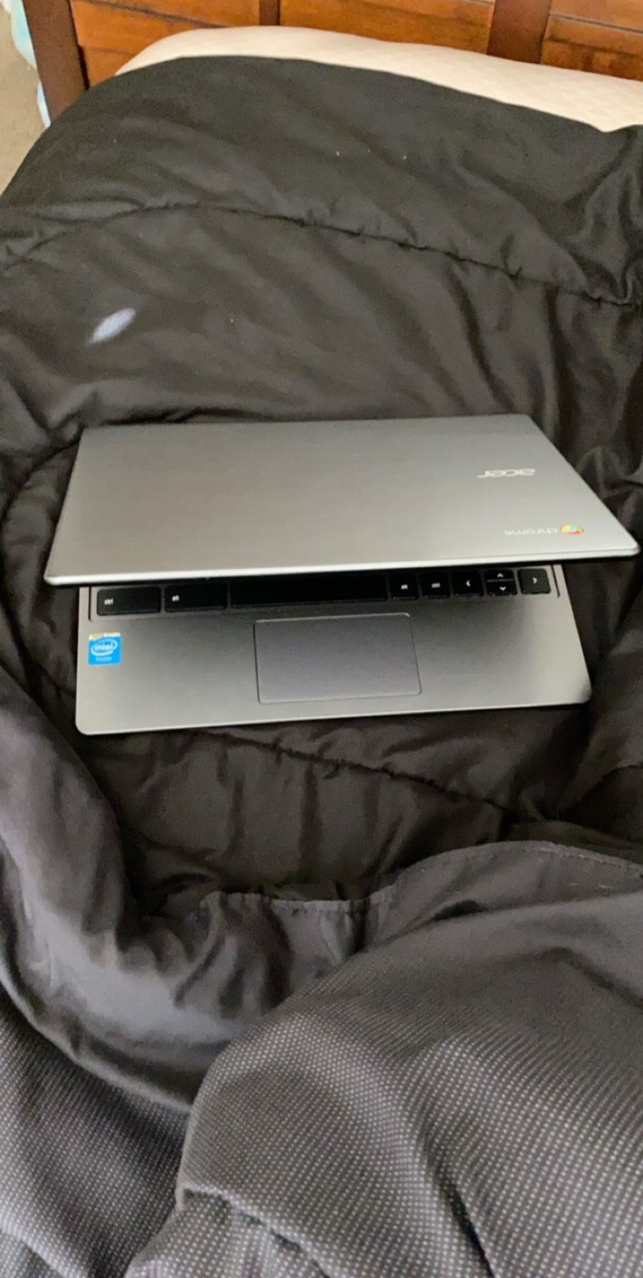 Acer Google Chromebook, Laptop, fashion, jewelry, gold, champion, car, Jordan’s