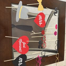 Props For Wedding Pics