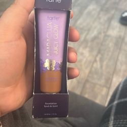 TARTE Foundation 53 Deep neutral 