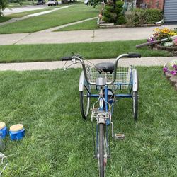 Schwinn three wheeler three speed 1980
