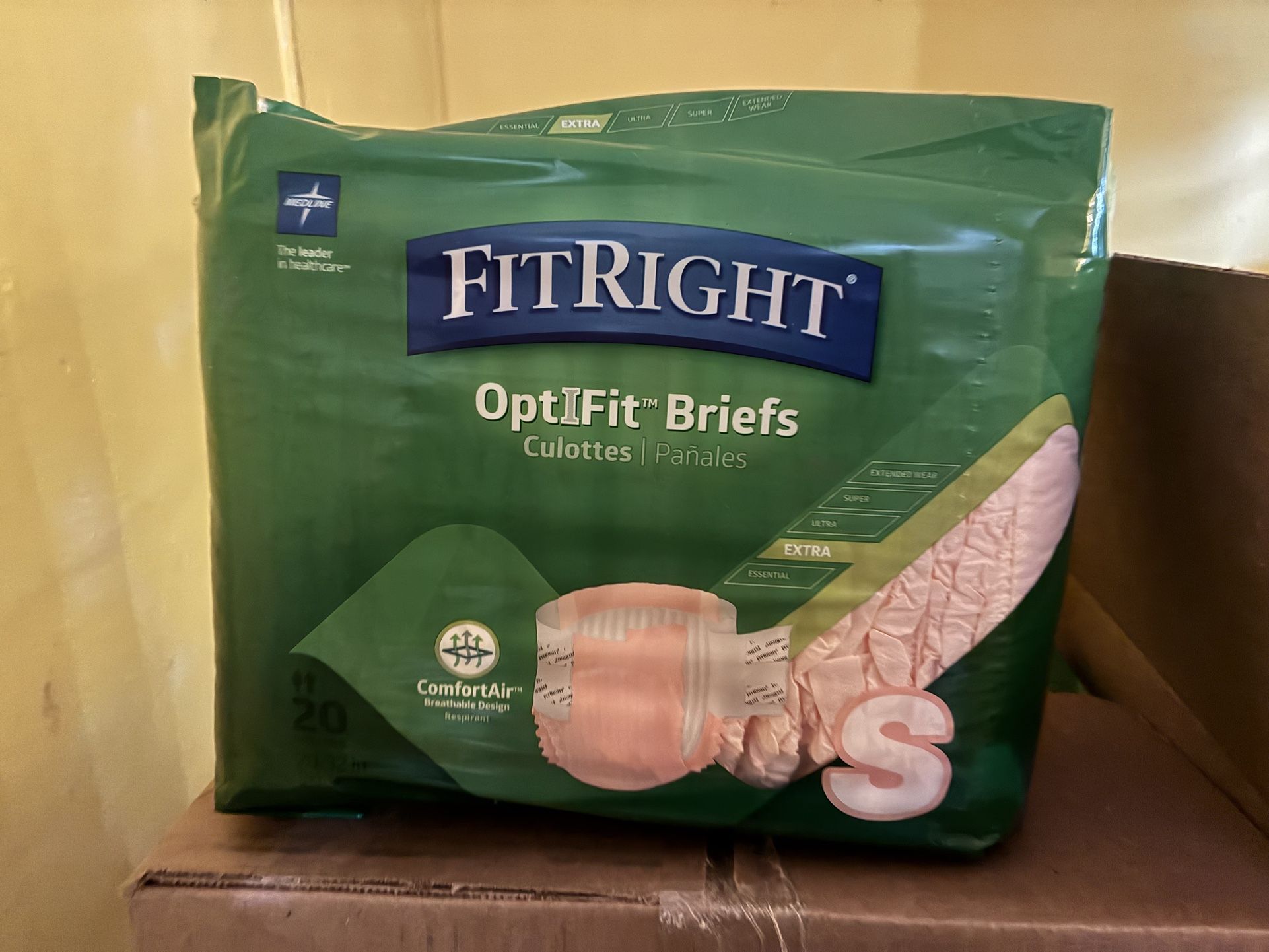 Small Adult Diapers 