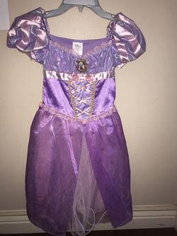 Disney Store Tangled Rapunzel Halloween Costume Dress up Purple Princess Sz 5/6