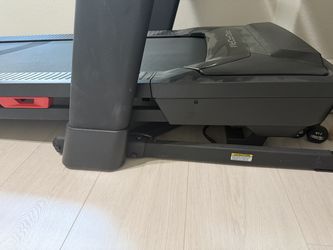 Proform Carbon TLX Treadmill