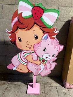 Strawberry shortcake custom character backdrop