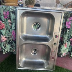 Doble Staleness Steel Kitchen Sink 