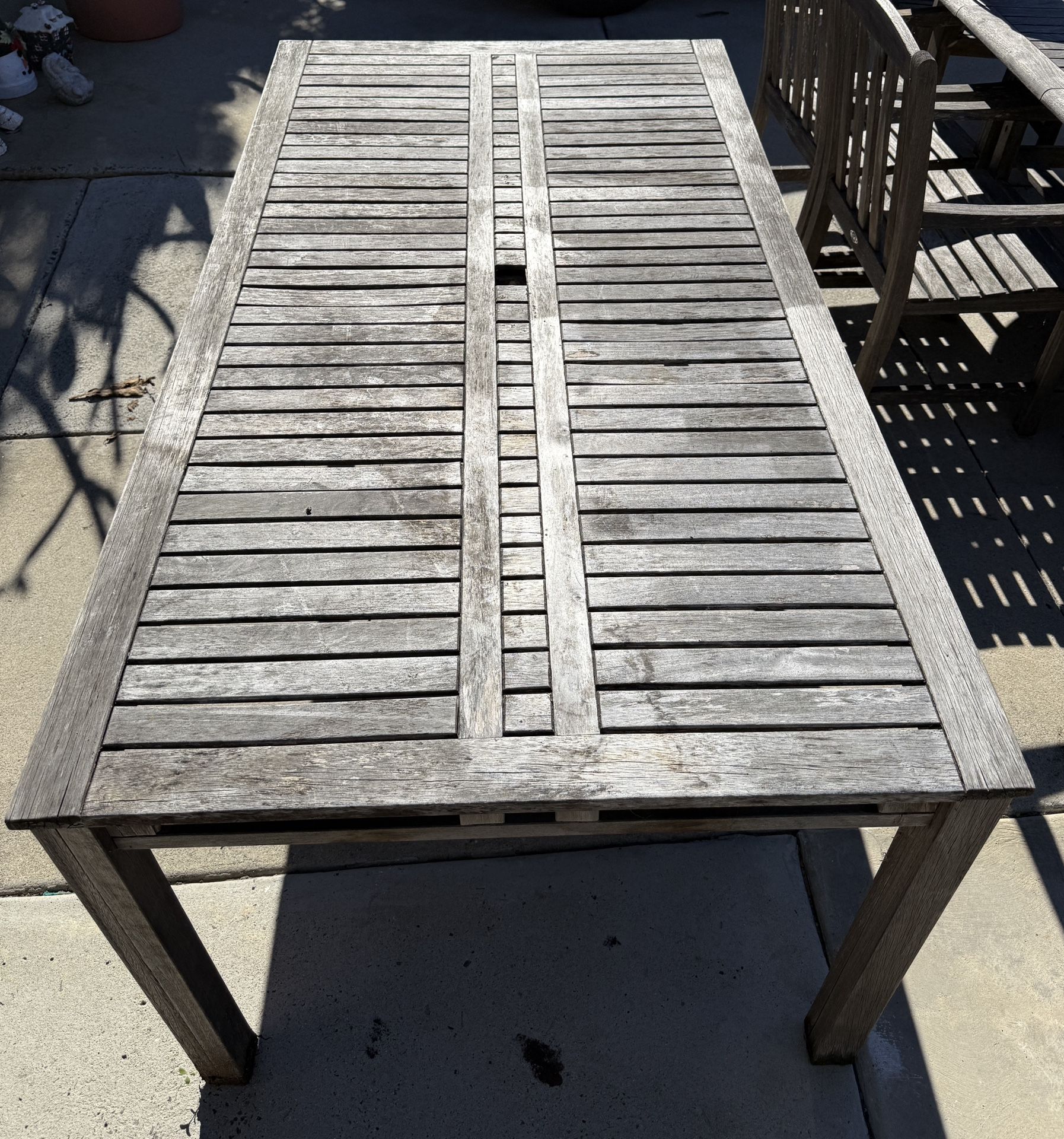Solid teak outdoor patio table - FREE