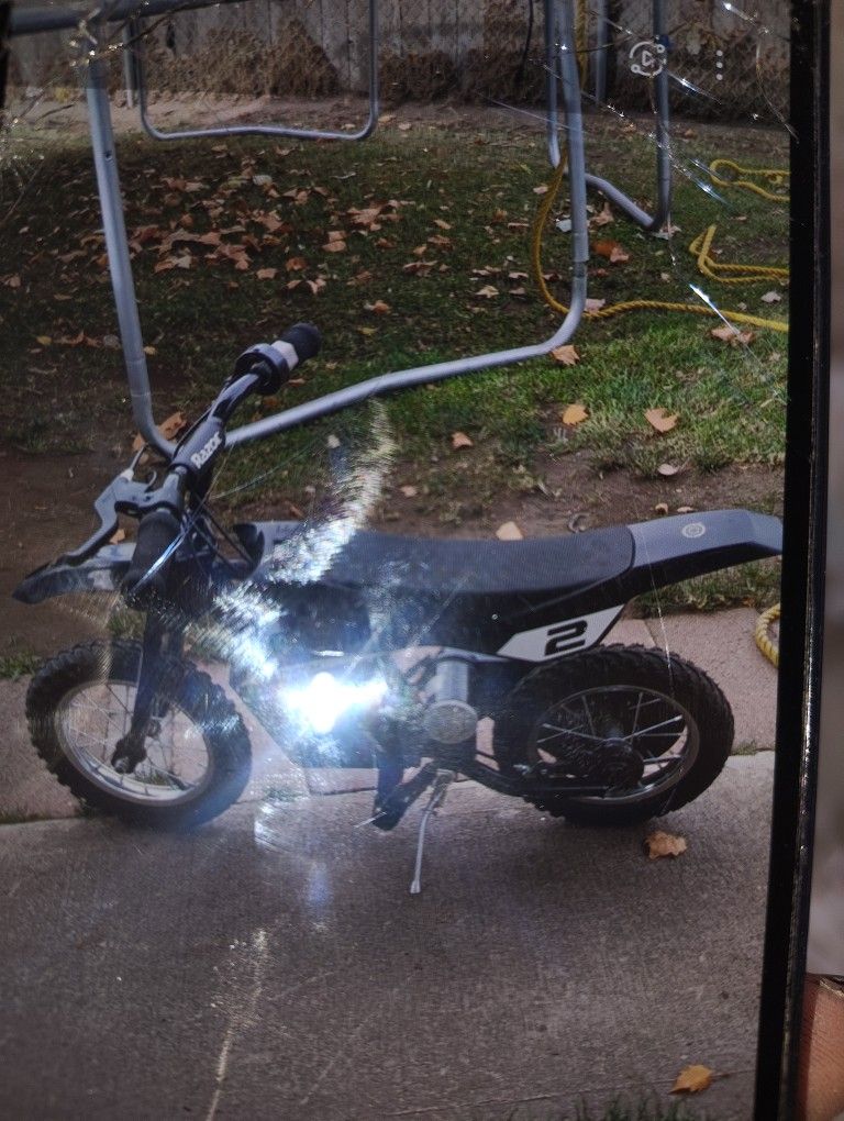 Razor Dirt bike 
